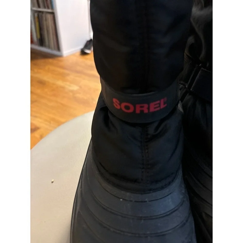 Sorel Snow Trooper Kids Boots Size 5 Black Red Waterproof‎ NY1615-010